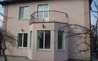 Отделка фасада короедом: утепляем дом и наносим структурную штукатурку