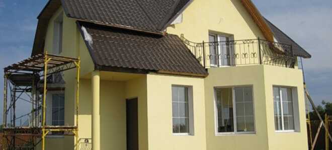 Отделка фасада дома штукатуркой – виды и преимущества покрытия