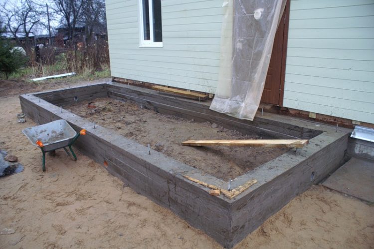 сделать крыльцо