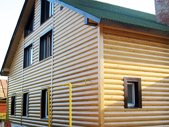 Металлический блок хаус 2