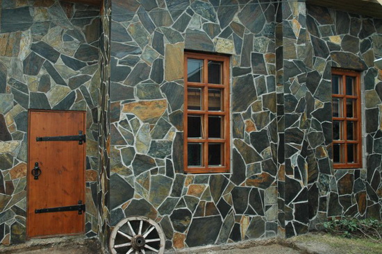 Отделка фасада камнем 7