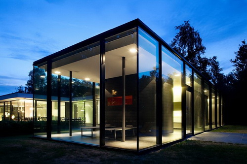 Стеклянный фасад частного дома 2