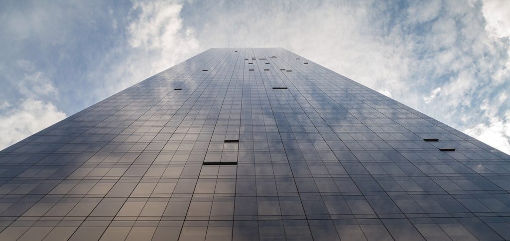 Стоечно- ригельное остекление фасада