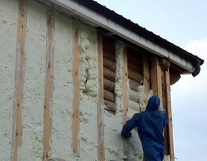 Утепление дома из бревна А