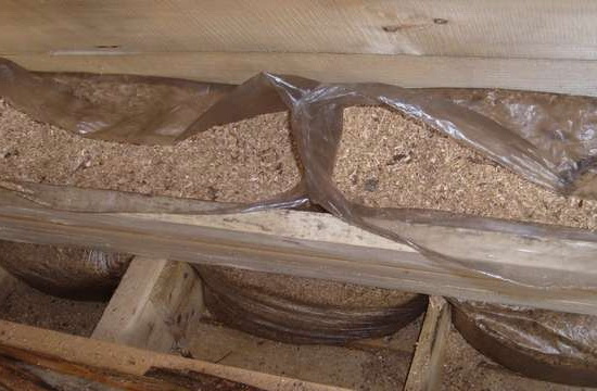 Утепление дома опилками 1