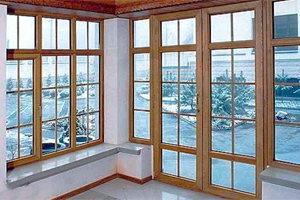 Деревянные верандные окна для дачи отлично вписываются даже в современные интерьеры