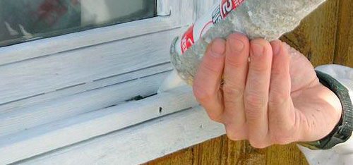 Герметизируем щели