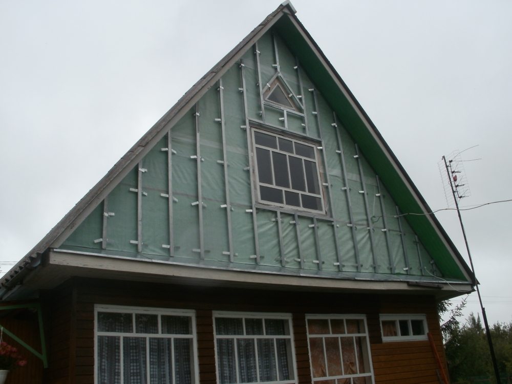 как обить сайдингом дом