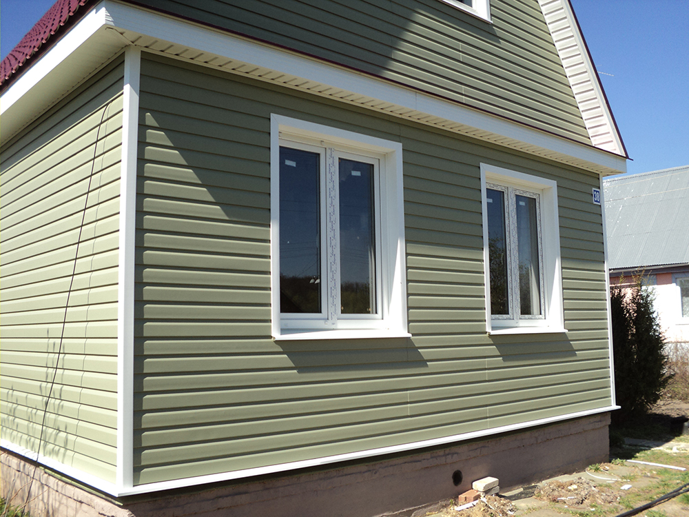 как обшивать дом сайдингом