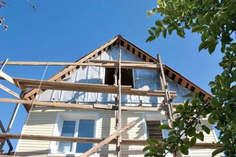 как самому обшить сайдингом дом