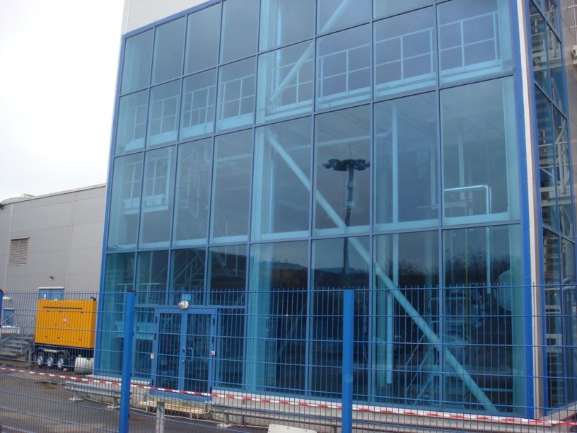 коэффициент остекленности фасада здания