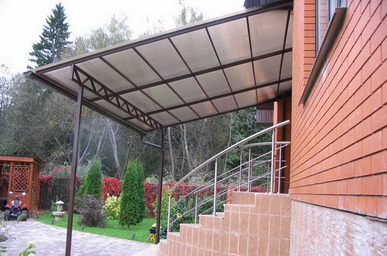 Крыльцо для частного дома из поликарбоната - фото 3
