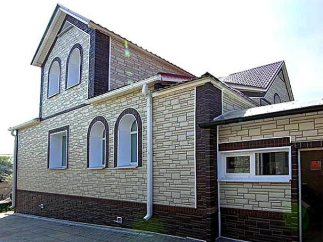 отделка фасада дома панелями под камень фото 2