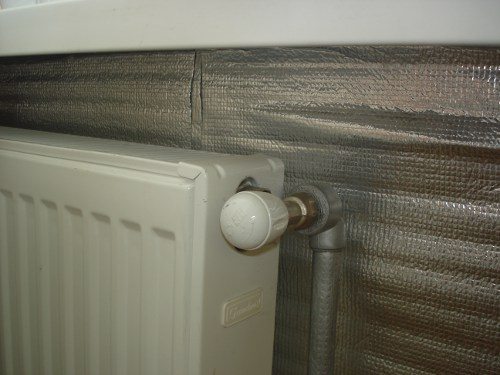 Отражающий экран батарей отопления