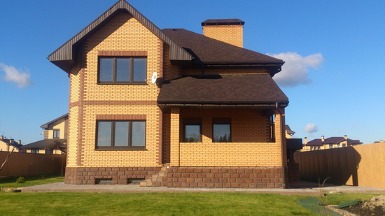 Сколько кирпичей в 1м2 кладки - считаем площадь стен частного дома 2