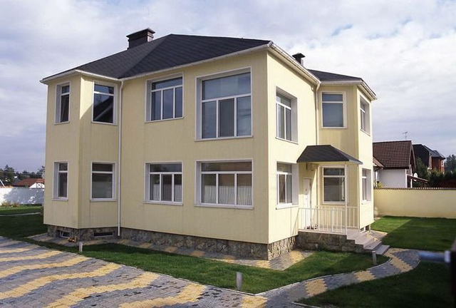 Сочетание цвета крыши и фасада дома на фото 11