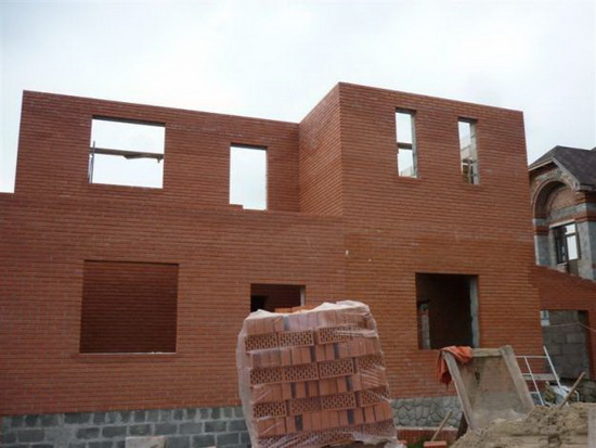 Стоимость кладки кирпича за куб - с материалами и без на строительстве дома 3