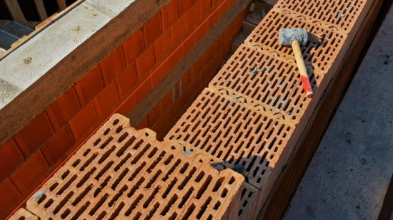 Теплая керамика - недостатки этого материала при кладке стен дома 4