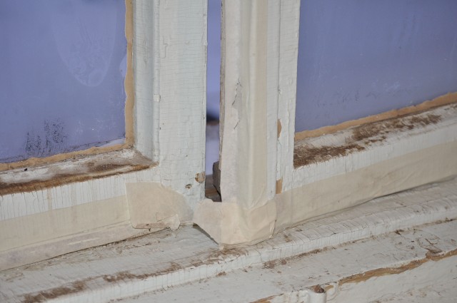 Типичное состояние старых деревянных рам