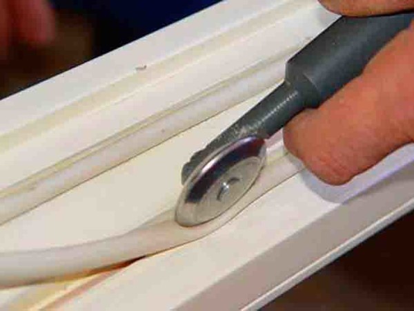 Установка утеплителя на пластиковую раму