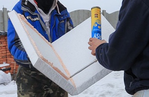 Варианты утепления фасада зимой 1