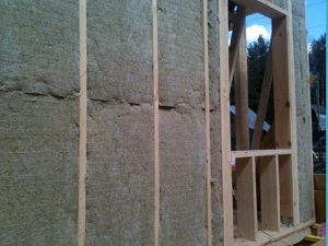 Утепление каркасного дома снаружи экологичными утеплителями 1